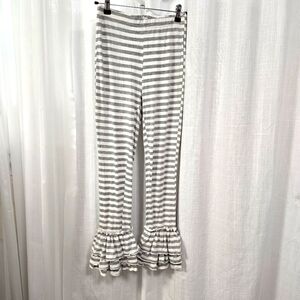2/$30 White‎ & Grey Striped Cotton Stretch Pants with Ruffle Hem Womens Size XS